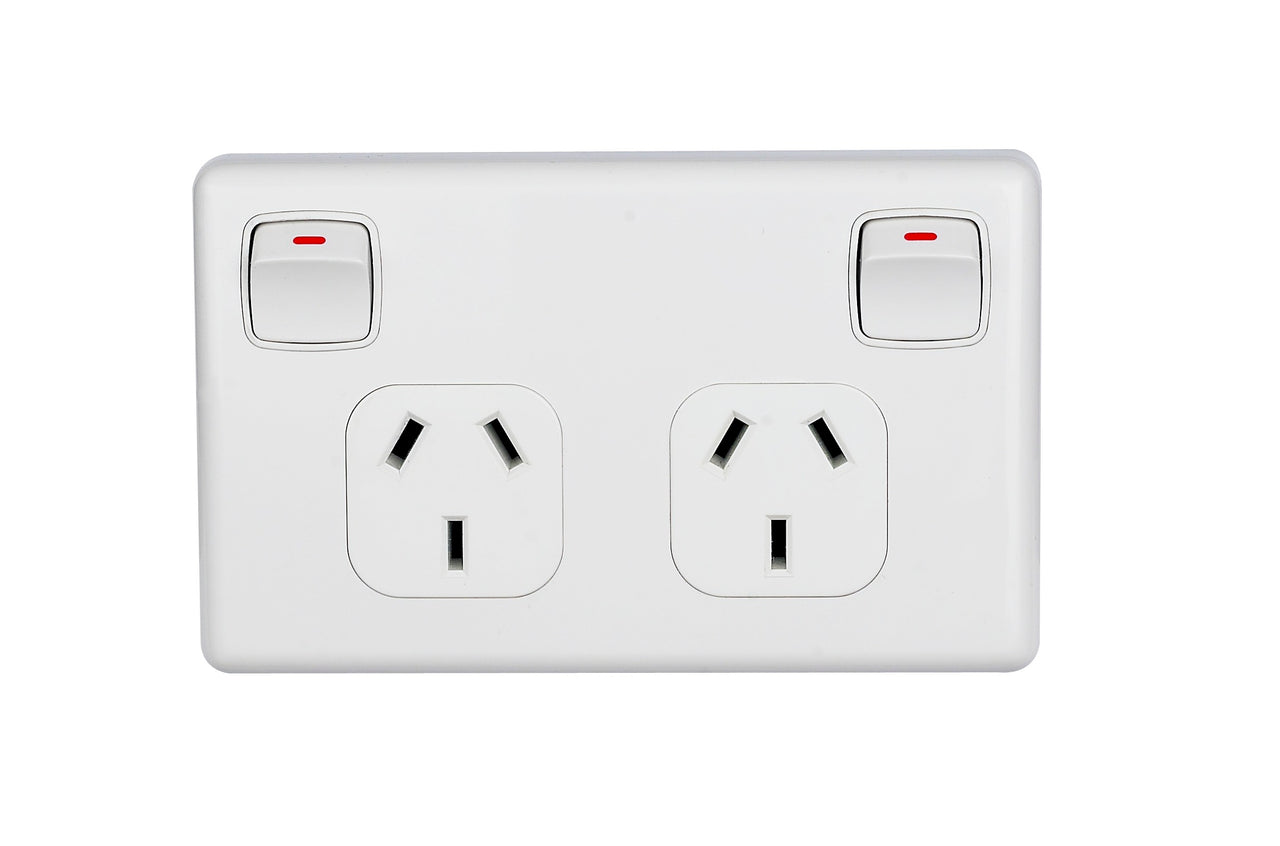 Slimline Double Horizontal Power Point