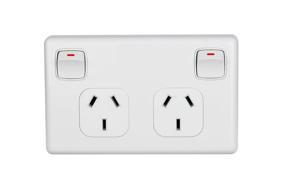 Slimline Double Horizontal Power Point